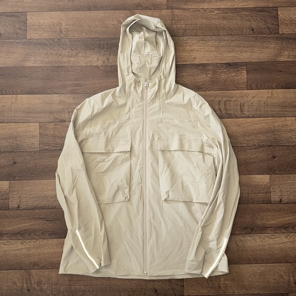lululemon athletica Other - Lululemon Size Large Stretch Cargo Jacket Color Trench Khaki Sand Lightweight